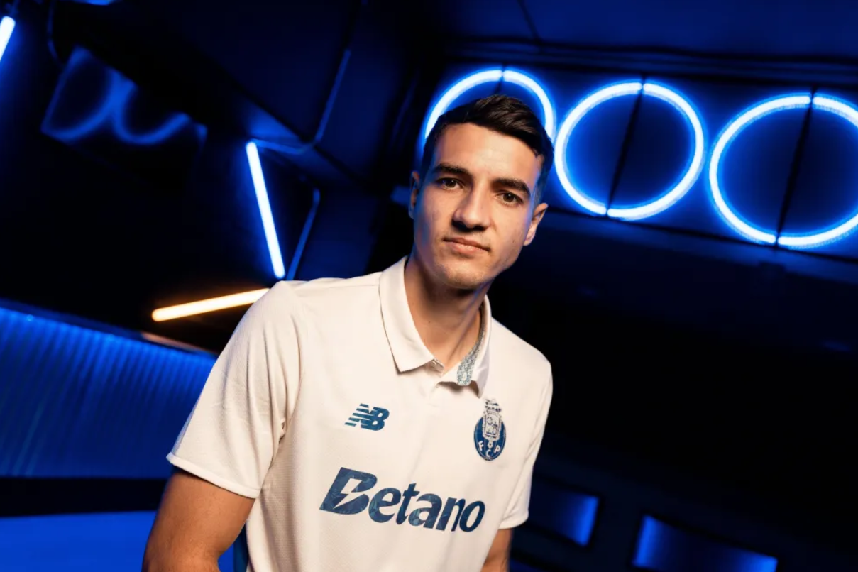 基维奥尔：之前不知何时能告别枪手，罗马诺HWG后收到祝贺